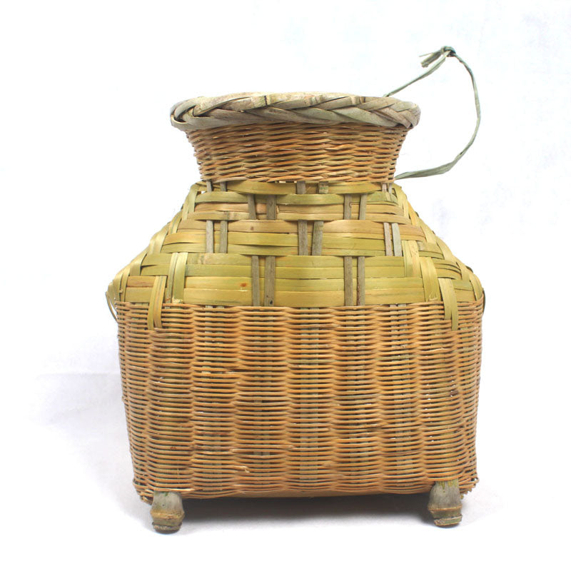 Handmade Bamboo Fish Basket – Traditional Stream Fishing Cage & Ornament