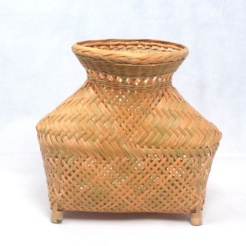 Handmade Bamboo Fish Basket – Traditional Stream Fishing Cage & Ornament