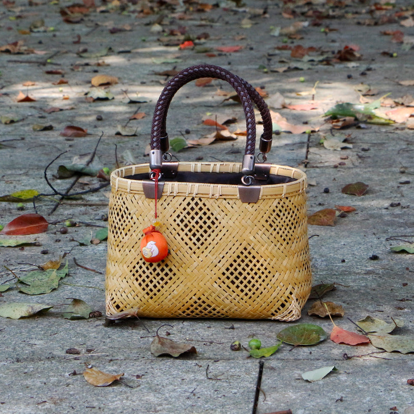 Intangible cultural heritage, handmade refined bamboo bags, hand-held bamboo bags, bamboo baskets, woven bags, new Chinese Zen bamboo bags, tea sets