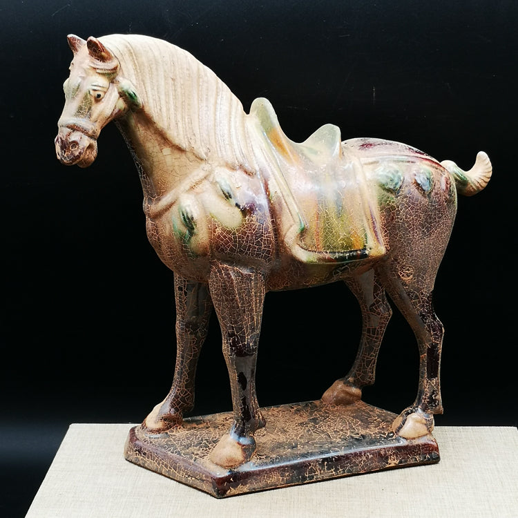 Tang Sancai war horse imitation unearthed cultural relics, antiques, antiques, old objects, home furnishings, fortune ornaments, immediately fortune ornaments