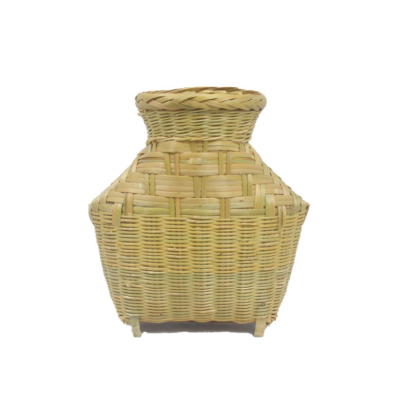 Handmade Bamboo Fish Basket – Traditional Stream Fishing Cage & Ornament